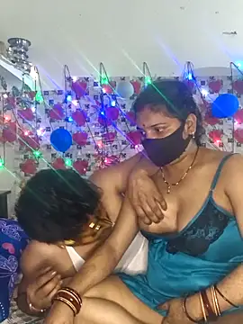 Snapshot of PeaCoooock chatting on 03/07/26, 07:44 PeaCoooock online show from 03/07/26, 07:44