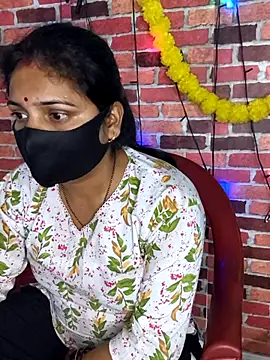 Snapshot of PeaCoooock chatting on 04/03/26, 04:38 PeaCoooock online show from 04/03/26, 04:38