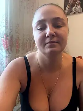 Joannakiss online show from 10/23/25, 01:54