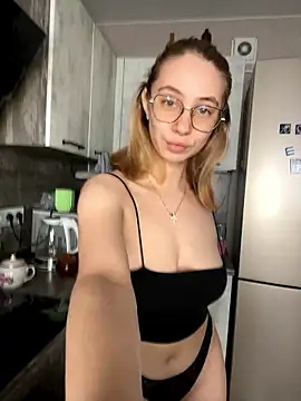 Kitty Katrine online show from 01/10/26, 11:34