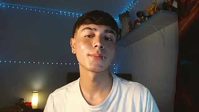 Snapshot of Im_juanda chatting on 01/21/25, 10:41 Im juanda online show from 01/21/25, 10:41