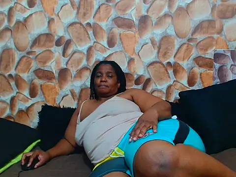 Snapshot of AfricanBigAssxx98 chatting on 03/07/25, 12:48 AfricanBigAssxx98 online show from 03/07/25, 12:48