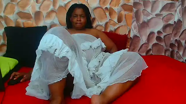 Snapshot of AfricanBigAssxx98 chatting on 03/08/25, 07:31 AfricanBigAssxx98 online show from 03/08/25, 07:31