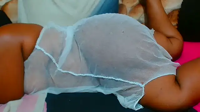 AfricanBigAssxx98 online show from 03/13/26, 06:36