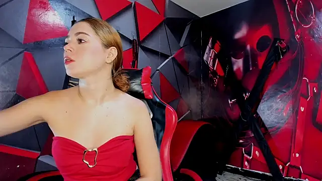 Snapshot of Hana_and_Zeta chatting on 01/07/26, 12:18 Hana and Zeta online show from 01/07/26, 12:18