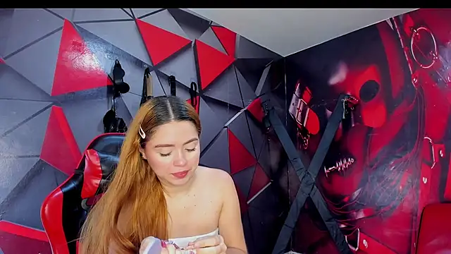 Snapshot of Hana_and_Zeta chatting on 02/03/26, 12:21 Hana and Zeta online show from 02/03/26, 12:21