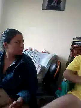 Snapshot of ZuriandAlex chatting on 01/09/25, 04:17 ZuriandAlex online show from 01/09/25, 04:17