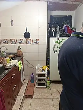 Snapshot of ZuriandAlex chatting on 11/19/25, 10:59 ZuriandAlex online show from 11/19/25, 10:59