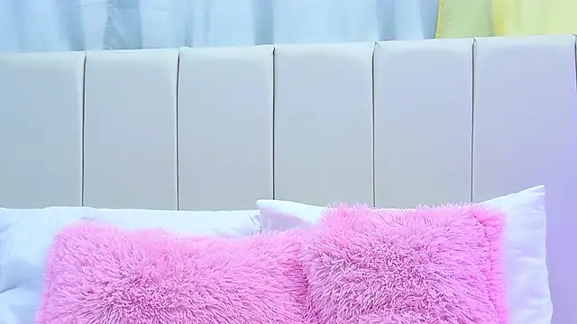 VanessaGlenn online show from 04/08/26, 05:02