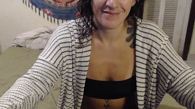 MissRebeka online show from 05/11/26, 09:12