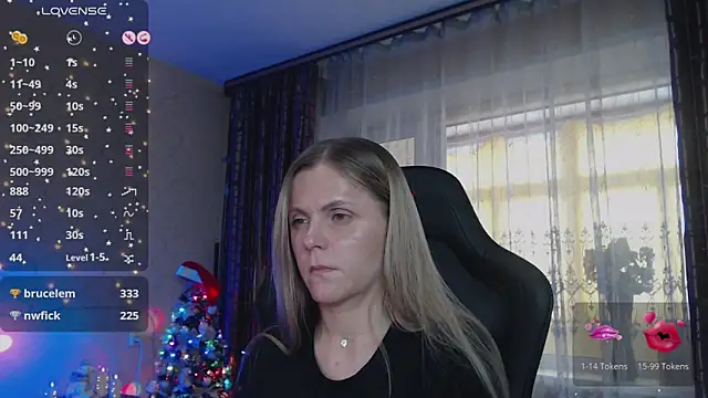 Snapshot of JessieOMays chatting on 12/20/24, 05:14 JessieOMays online show from 12/20/24, 05:14