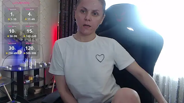 JessieOMays online show from 04/04/26, 09:40