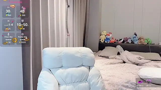 qiqi-666 online show from 02/05/26, 06:07