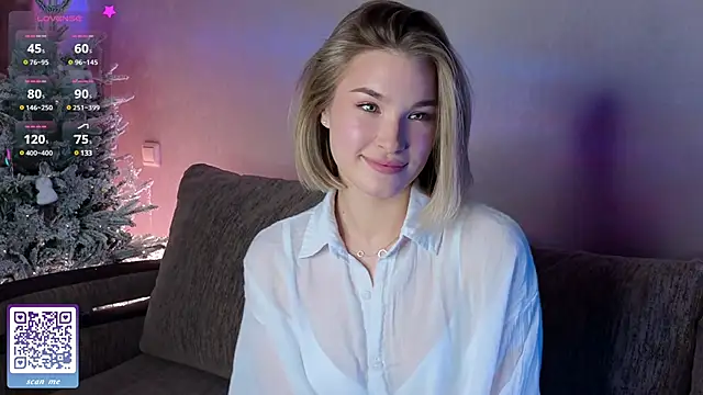 Snapshot of Starlit_Eternity chatting on 01/16/25, 04:07 Starlit Eternity online show from 01/16/25, 04:07