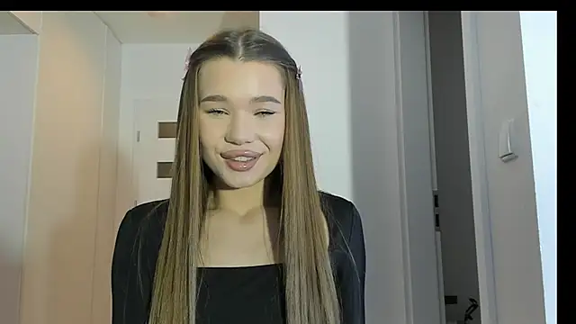 Snapshot of predatory_fury chatting on 01/05/25, 02:08 predatory fury online show from 01/05/25, 02:08