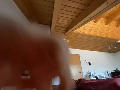 Snapshot of Jan_berger chatting on 03/18/25, 02:15 Jan berger online show from 03/18/25, 02:15