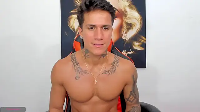 pettergrey1 online show from 12/06/24, 11:25