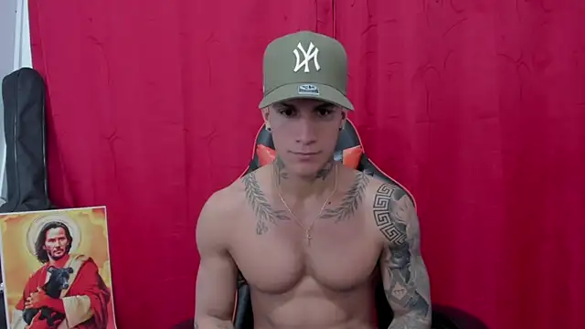 pettergrey1 online show from 03/19/25, 09:58