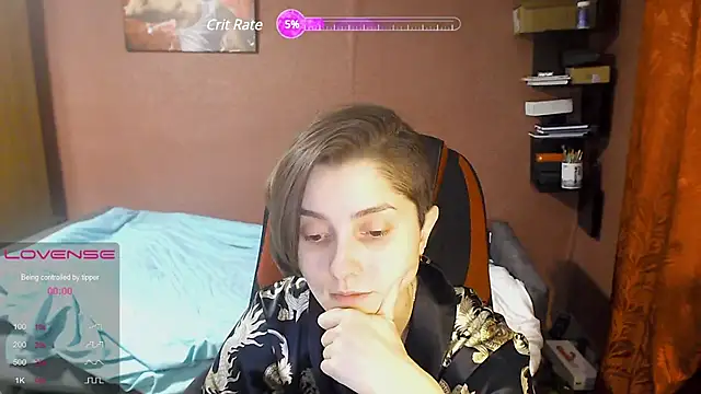 Snapshot of womanstrong78 chatting on 01/16/25, 01:47 womanstrong78 online show from 01/16/25, 01:47