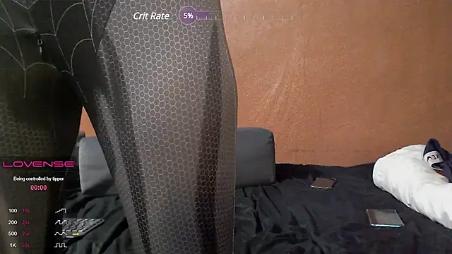 Snapshot of womanstrong78 chatting on 01/19/25, 04:46 womanstrong78 online show from 01/19/25, 04:46