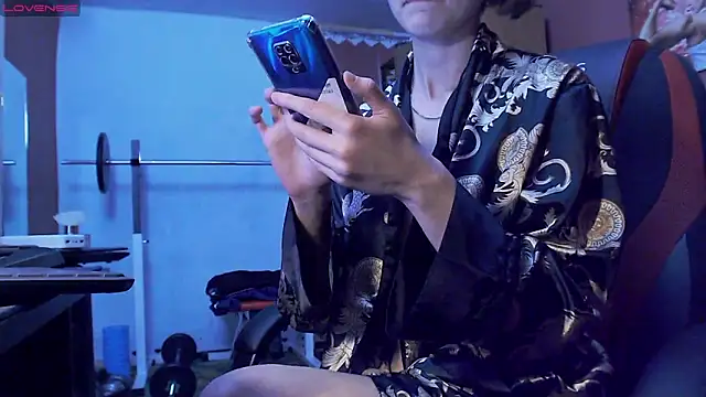 Snapshot of womanstrong78 chatting on 02/22/25, 09:26 womanstrong78 online show from 02/22/25, 09:26