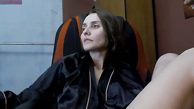 Snapshot of womanstrong78 chatting on 03/05/25, 07:17 womanstrong78 online show from 03/05/25, 07:17