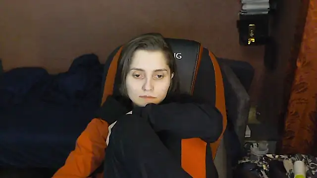 Snapshot of womanstrong78 chatting on 03/14/25, 07:55 womanstrong78 online show from 03/14/25, 07:55