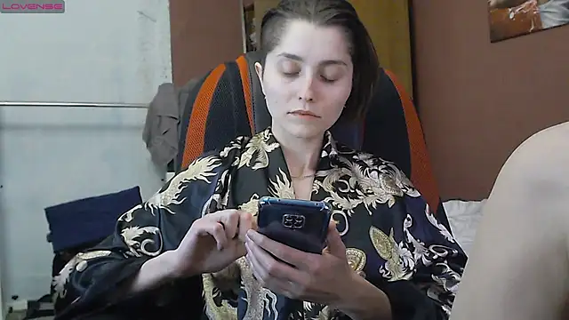 Snapshot of womanstrong78 chatting on 03/17/25, 12:25 womanstrong78 online show from 03/17/25, 12:25