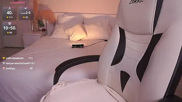 Ooops Boobss online show from 04/04/26, 03:09