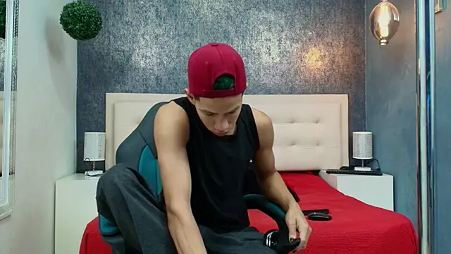 Erick Zhimerman online show from 03/25/26, 04:07