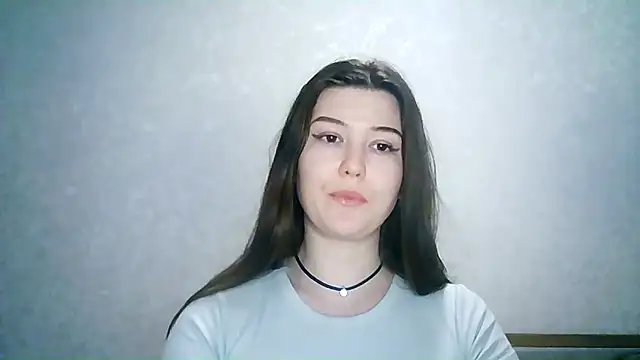 Snapshot of SeductiveTati chatting on 12/18/24, 12:21 SeductiveTati online show from 12/18/24, 12:21