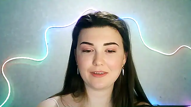 Snapshot of SeductiveTati chatting on 09/13/25, 10:20 SeductiveTati online show from 09/13/25, 10:20