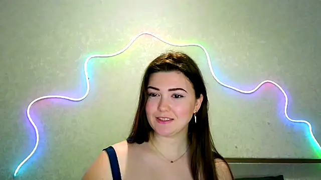 Snapshot of SeductiveTati chatting on 10/11/25, 09:24 SeductiveTati online show from 10/11/25, 09:24