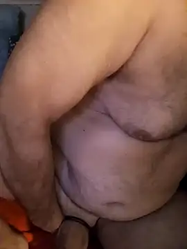 Snapshot of johngreece1 chatting on 10/25/25, 09:09 johngreece1 online show from 10/25/25, 09:09