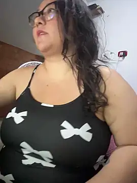 CinnamonCookiez online show from 12/27/24, 03:53