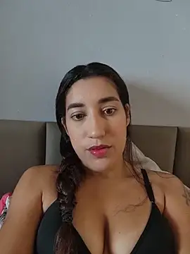 manueladantass1 online show from 04/06/26, 04:30