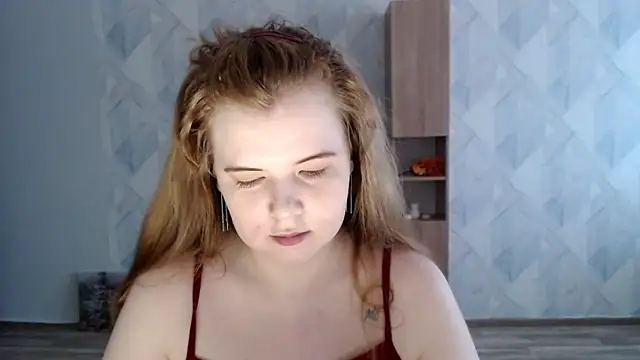 Snapshot of Melina_Hot9 chatting on 10/24/25, 09:49 Melina Hot9 online show from 10/24/25, 09:49