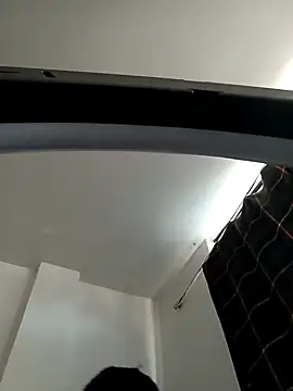 Snapshot of PequeArely chatting on 12/31/24, 06:35 PequeArely online show from 12/31/24, 06:35