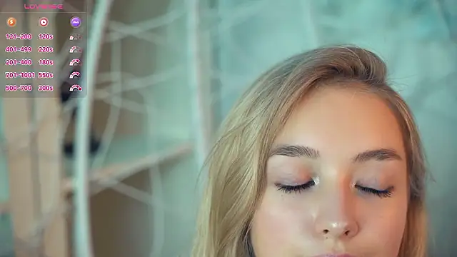 Snapshot of FlairCunard chatting on 12/03/24, 05:55 FlairCunard online show from 12/03/24, 05:55