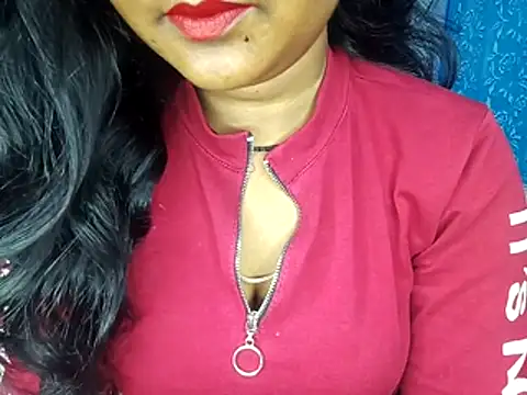 Snapshot of Muktha chatting on 12/18/25, 03:12 Muktha online show from 12/18/25, 03:12