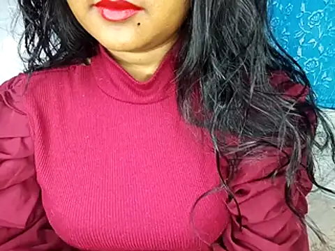 Snapshot of Muktha chatting on 12/20/25, 02:46 Muktha online show from 12/20/25, 02:46