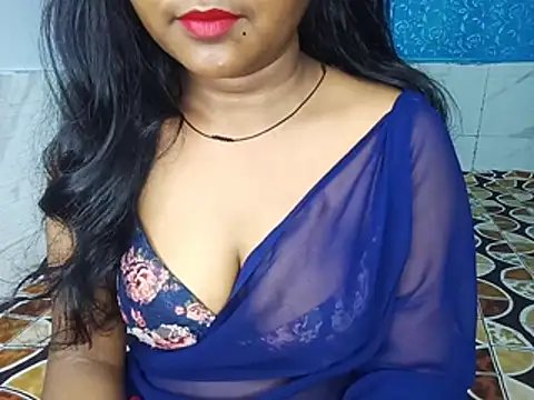 Snapshot of Muktha chatting on 07/01/26, 01:45 Muktha online show from 07/01/26, 01:45