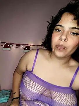Calatea online show from 12/28/24, 03:04
