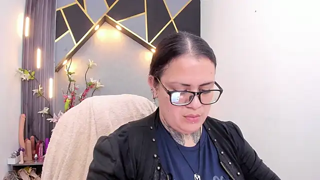 brigittemiller online show from 04/14/26, 01:28