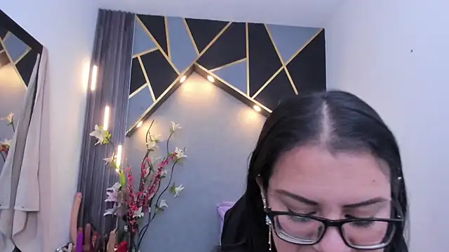 brigittemiller online show from 04/28/26, 02:27