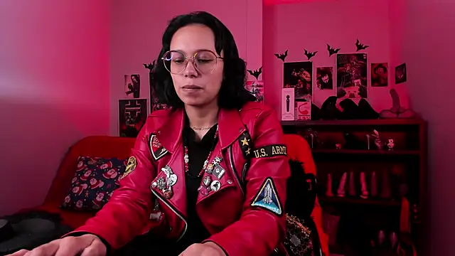 lilith-deveraux online show from 12/03/25, 01:31