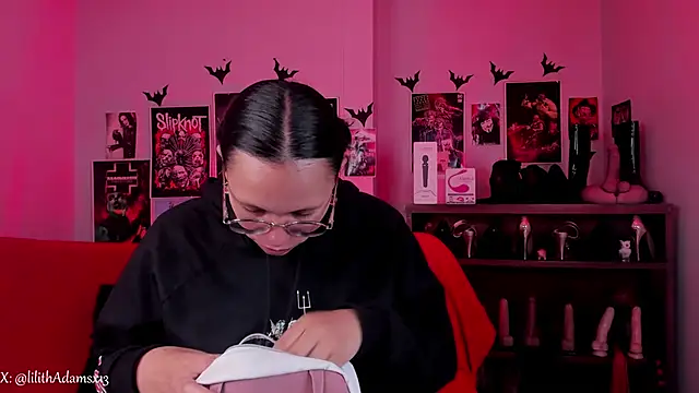 lilith-deveraux online show from 02/14/26, 03:42