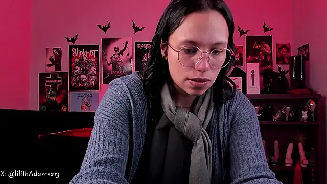 lilith-deveraux online show from 03/18/26, 02:42