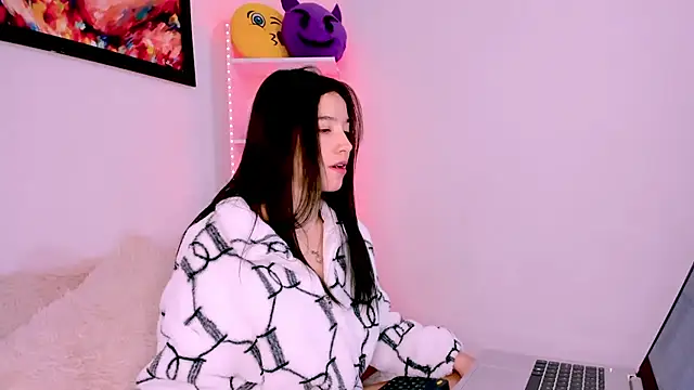 Manuelaa mejiia online show from 02/04/25, 03:15