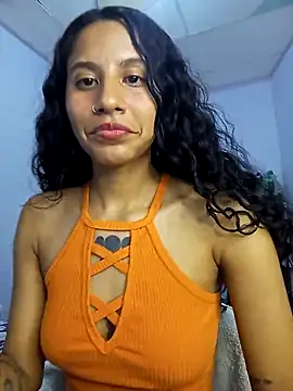 Karii-R online show from 02/20/25, 04:18